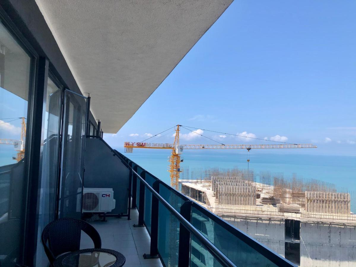Batumi Orbi Beach Tower Eksteriør billede