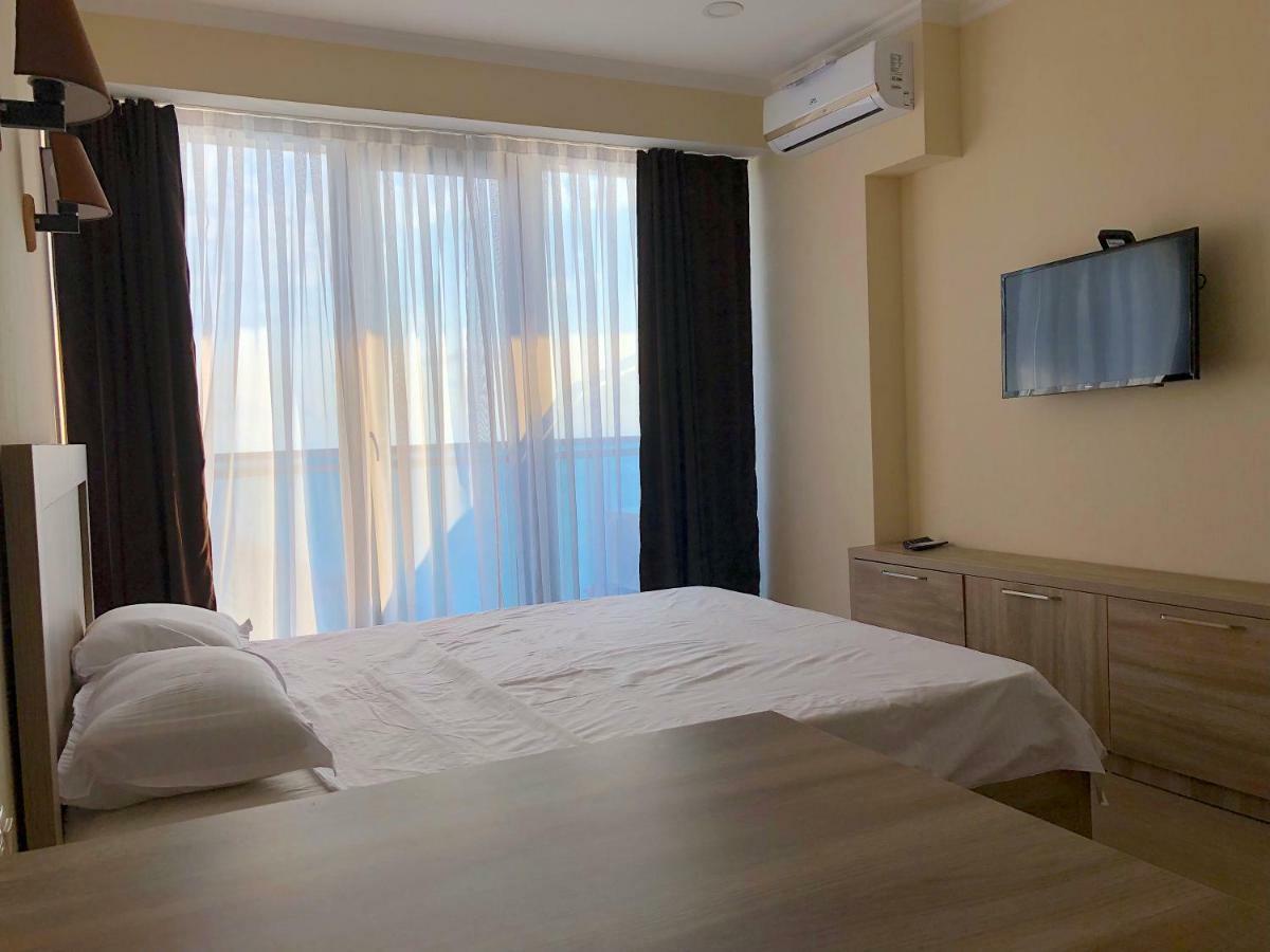 Batumi Orbi Beach Tower Eksteriør billede
